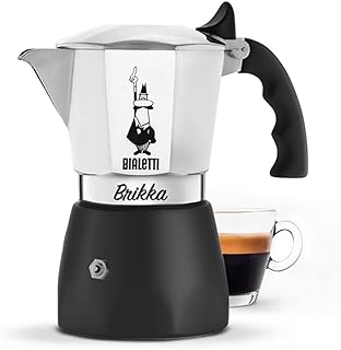 Cafetera Moka italiana de la marca Bialetti, modelo Brikka, para realizar un espresso más cremoso
